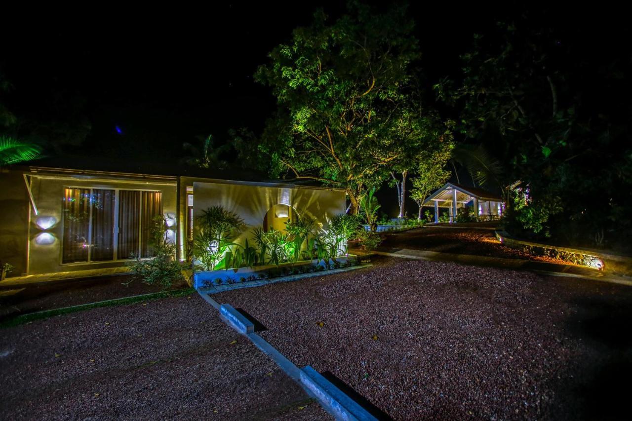 The Niche Hikkaduwa - 10 Minutes To The Beach Экстерьер фото