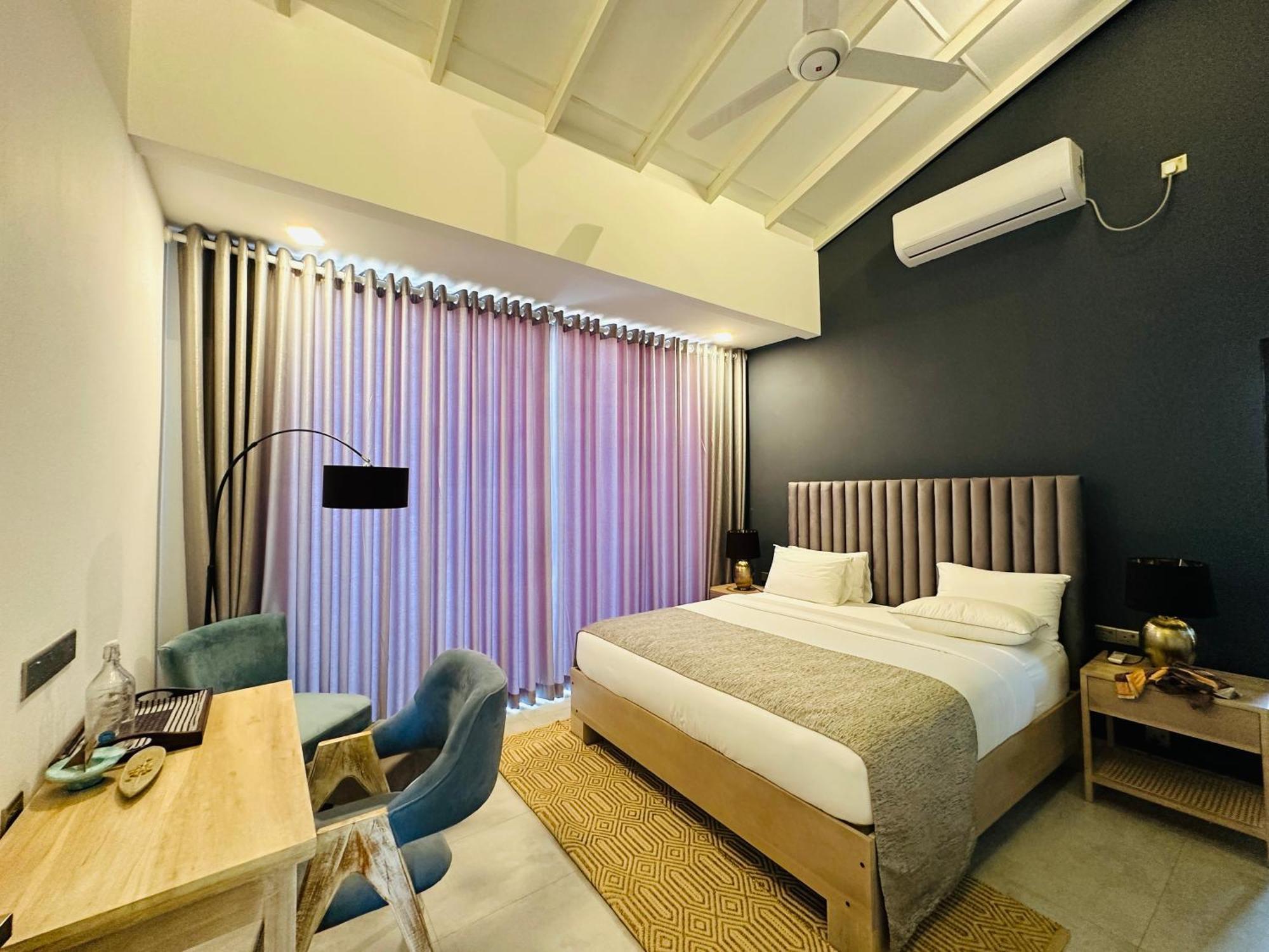 The Niche Hikkaduwa - 10 Minutes To The Beach Экстерьер фото